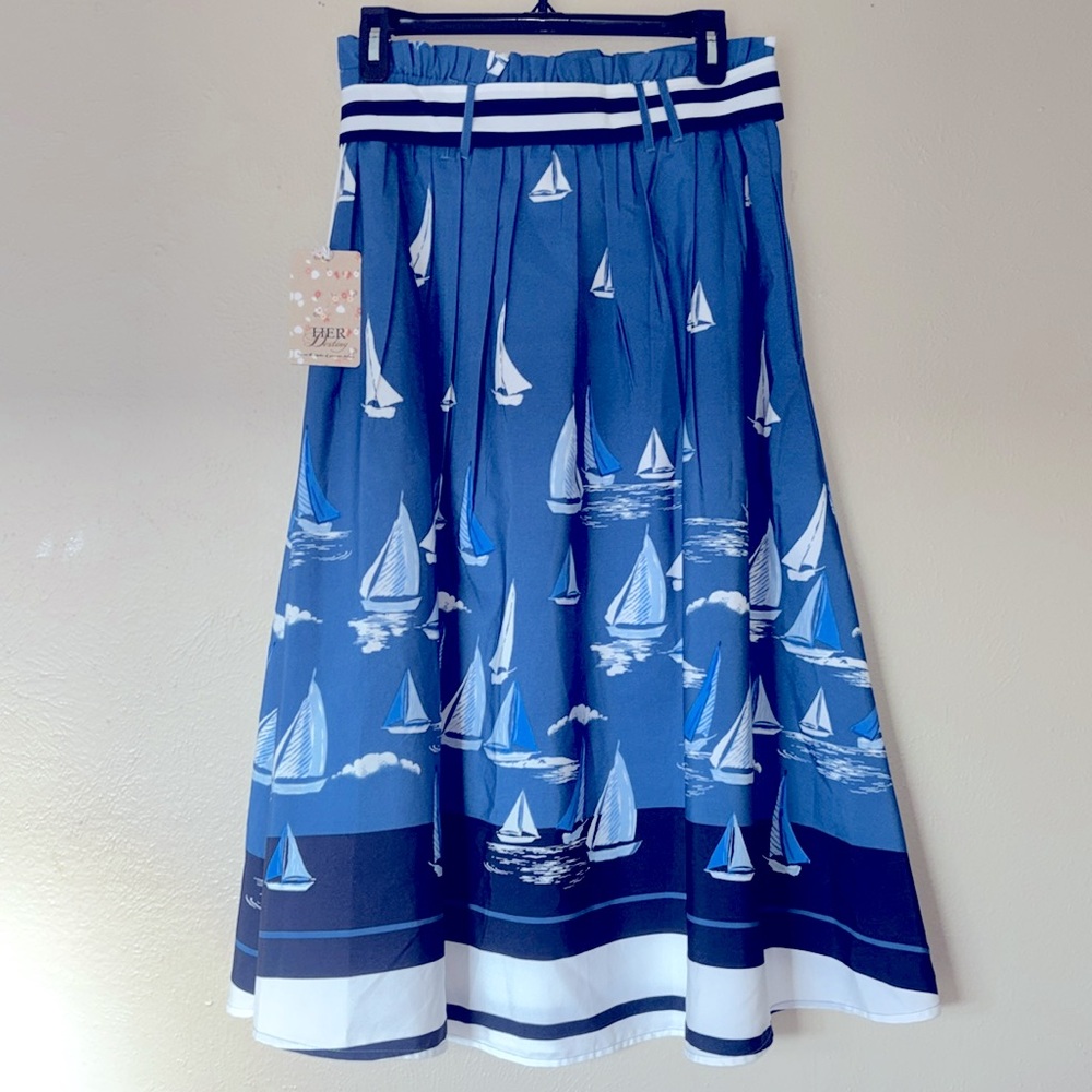Pleated, A-Cut Sailboats on the Ocean With Stripes Fabric Belt (Size-M) - Picture 4 of 11